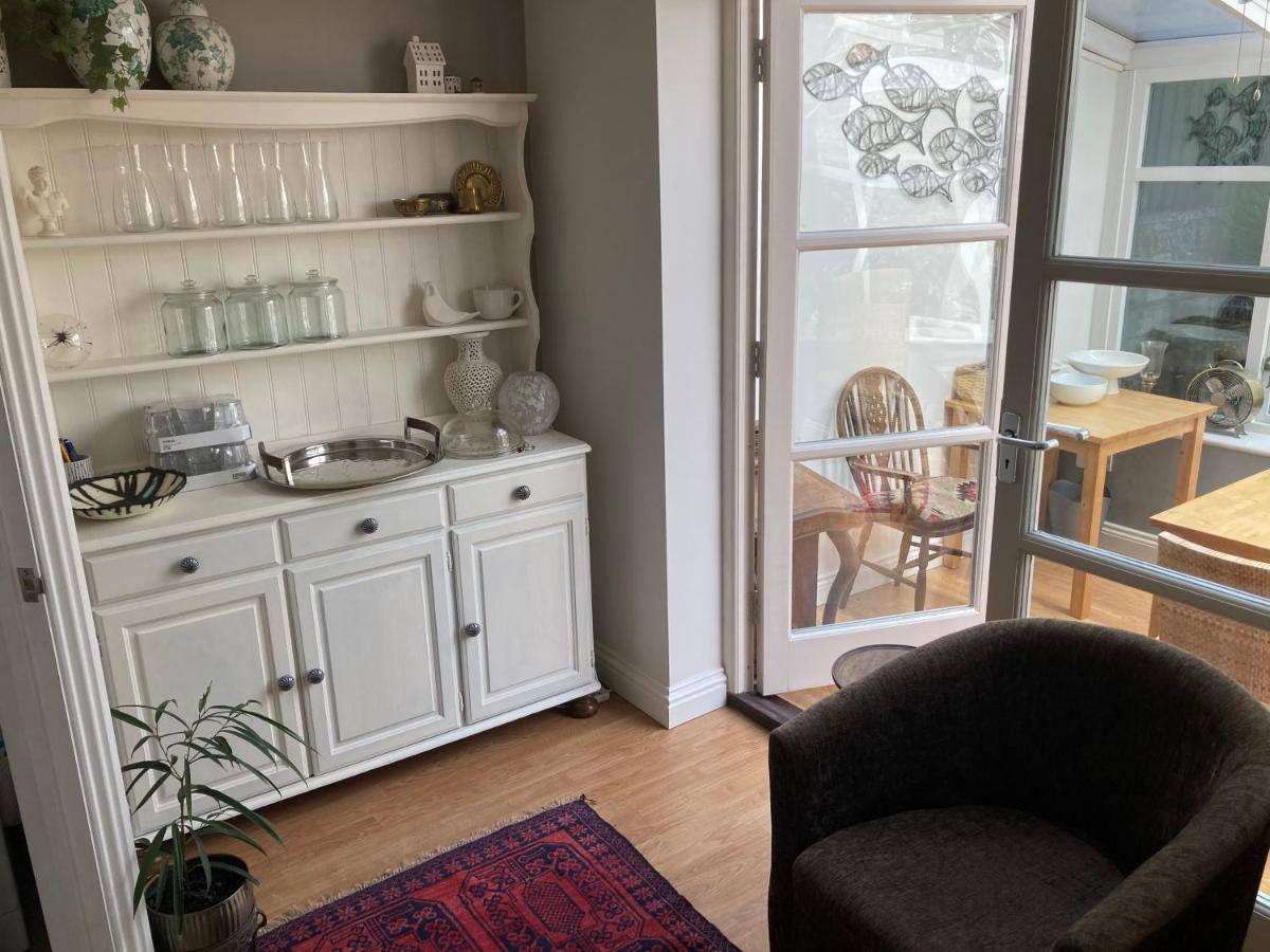 Parsnips House Bnb Гластонбери Экстерьер фото