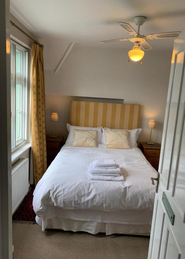 Parsnips House Bnb Гластонбери Экстерьер фото